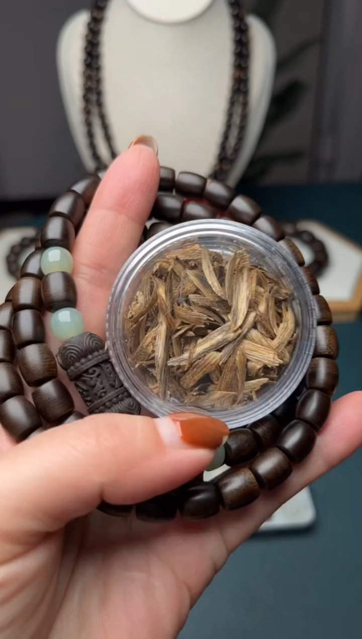 沉香沉香碎屑8mm三圈越南芽庄白奇楠沉水