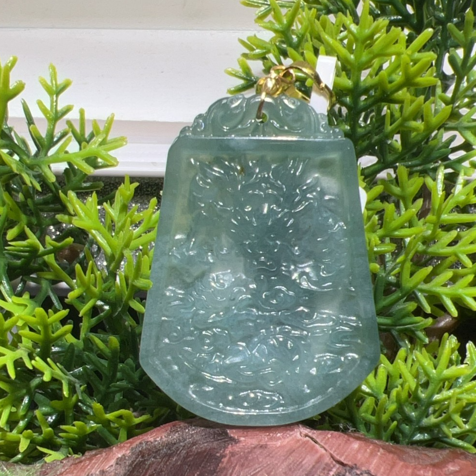 翡翠A货时尚龙牌吊坠GS-20019