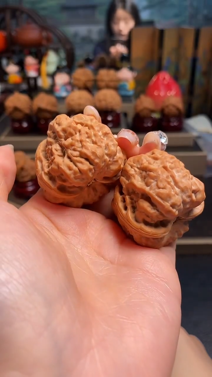 【闪购商品】文玩核桃吊坠H8蛤蟆头40