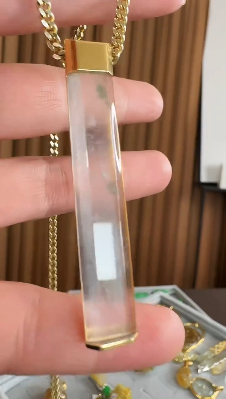 吊坠(不含链)18K金镶嵌翡翠吊坠