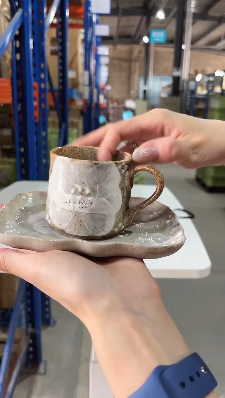 玻璃花粉引 碗皿 茶花粉引 碗皿 茶