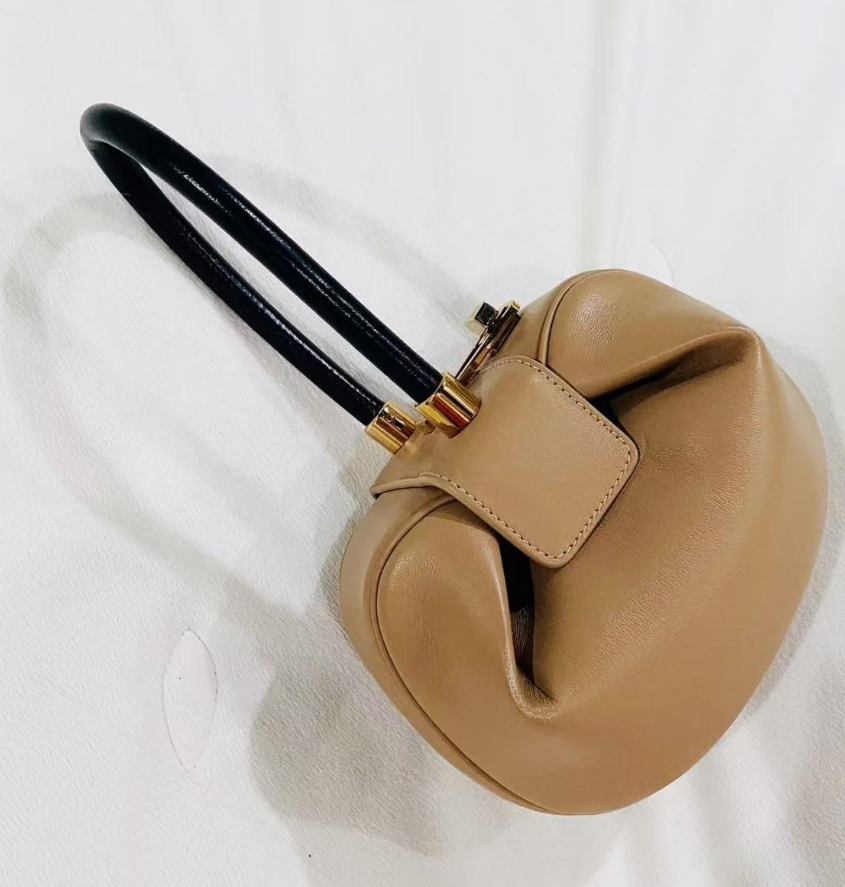 95新  拾锦奢品GH云吞手提包