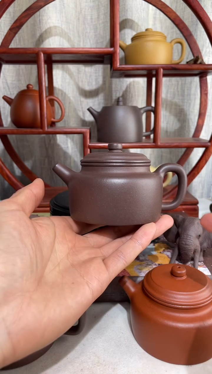 【闪购商品】紫砂茶壶微微瑕台西底槽青大亨德钟170cc