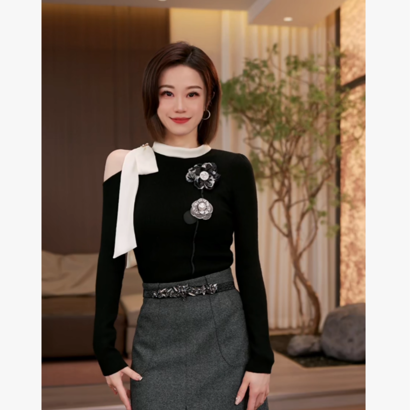 【摩登浪漫】Molly时尚气质显瘦轻奢重工洋气冬季优雅上衣 M2530262