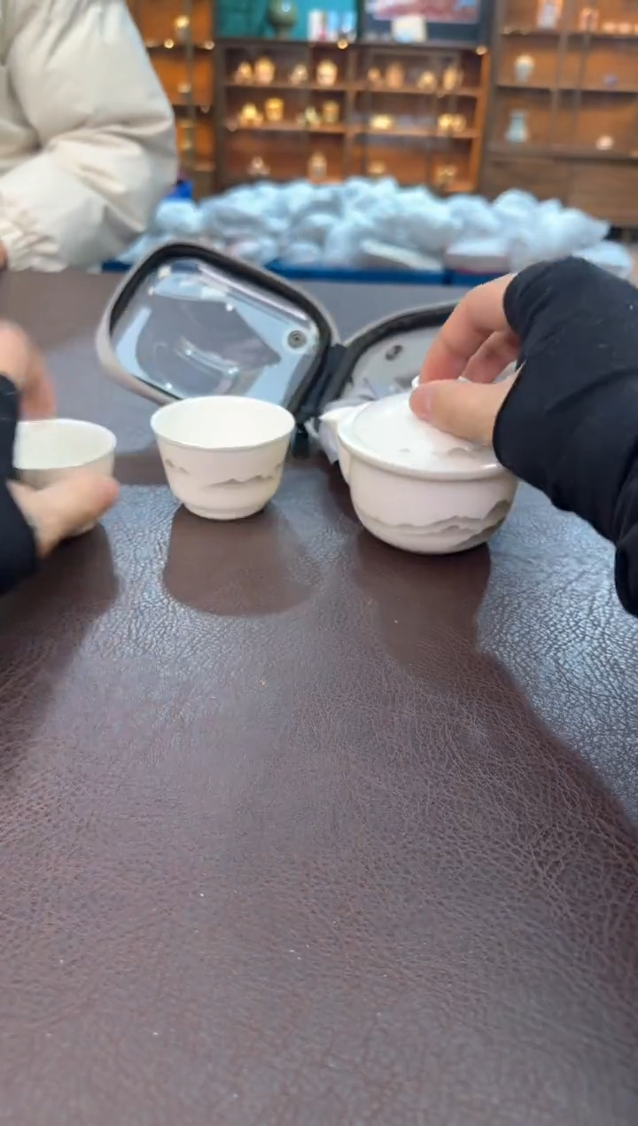 【闪购商品】摆件瓷SC1111111111