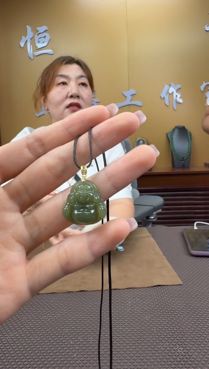 颈饰未镶嵌和田玉挂件52