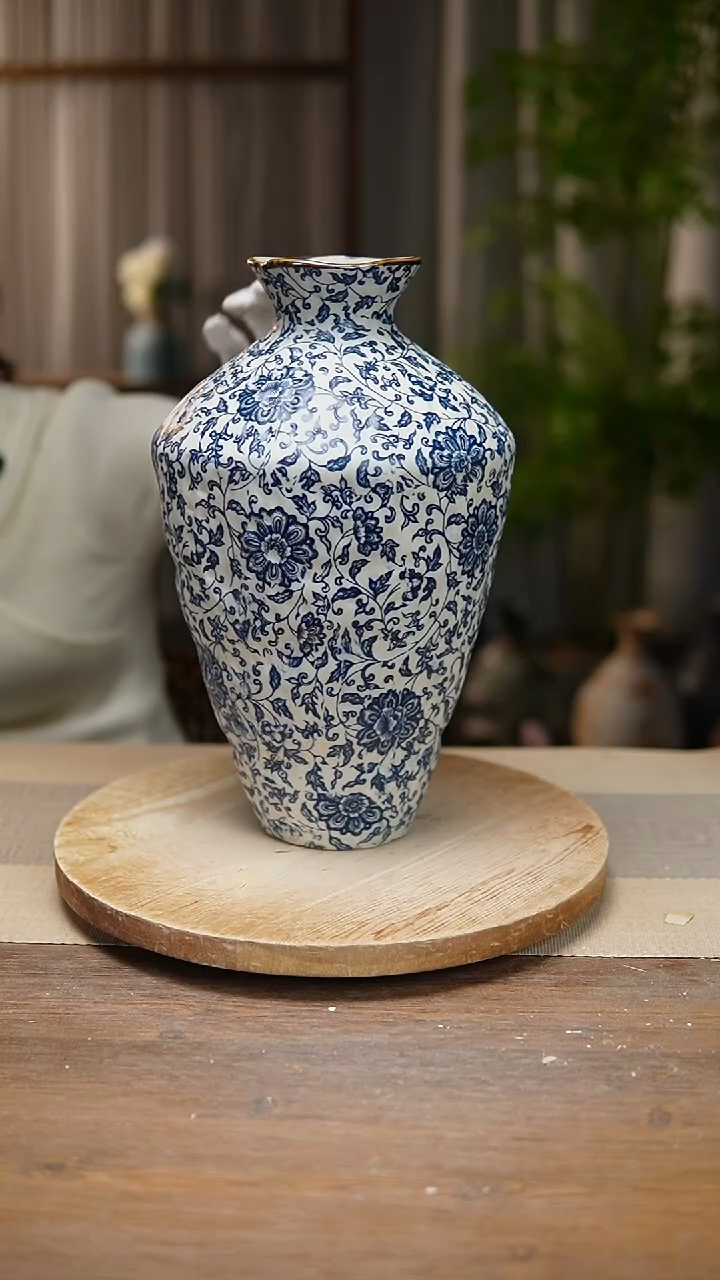 【闪购商品】陶瓷花器青花瓷缠枝莲高脚