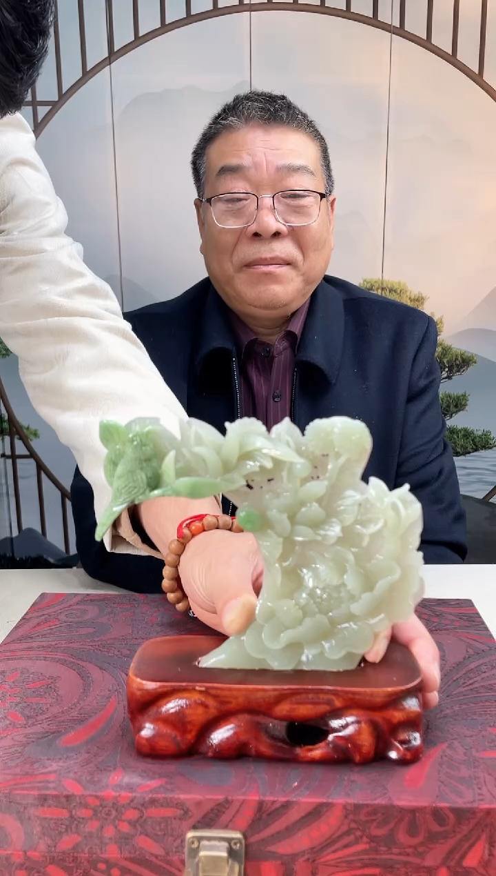 【闪购商品】定制和田玉和田玉（多样性拍一发一带证）160107