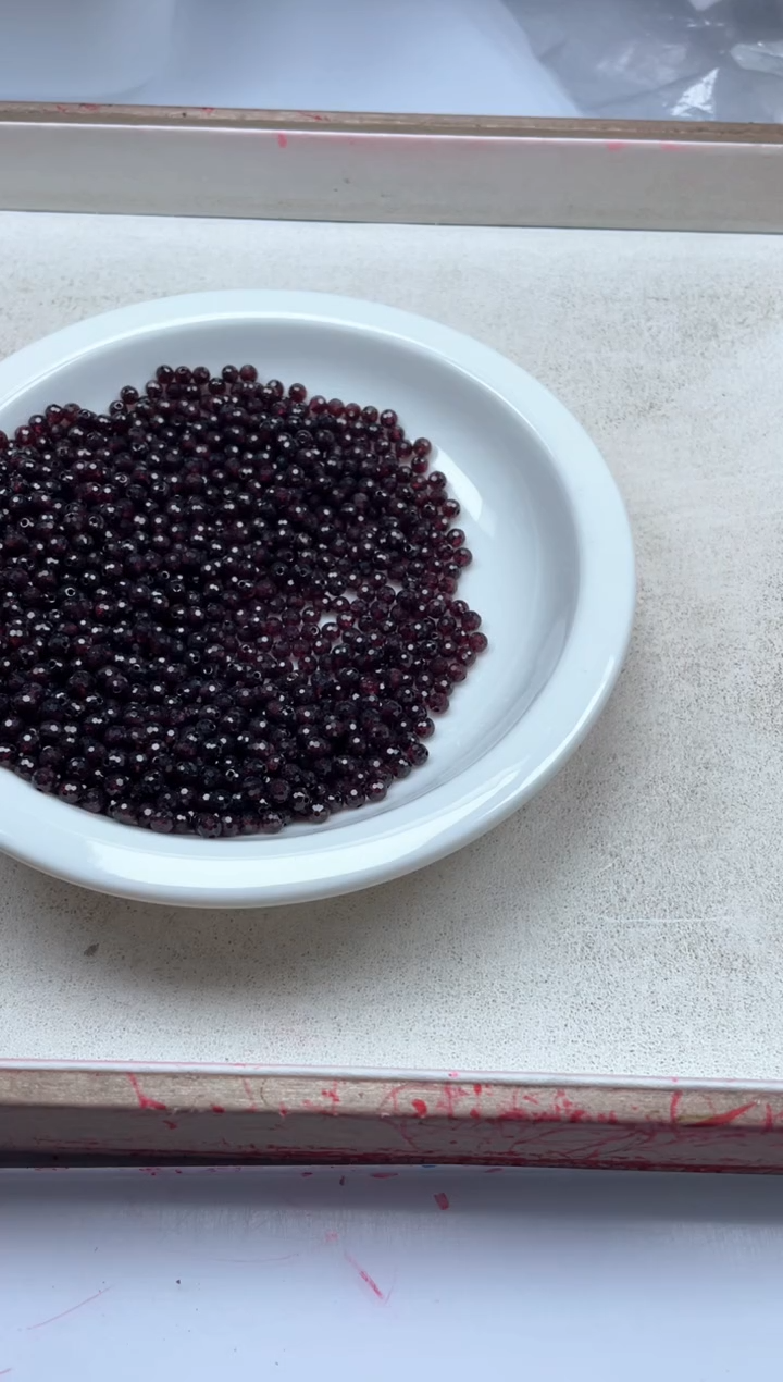 【闪购商品】石榴石颈饰未镶嵌w212石榴石切面4mm*30颗