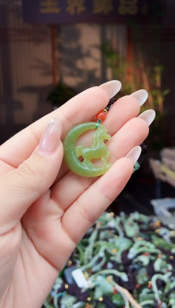 颈饰未镶嵌和田玉多样性发货拍一发一