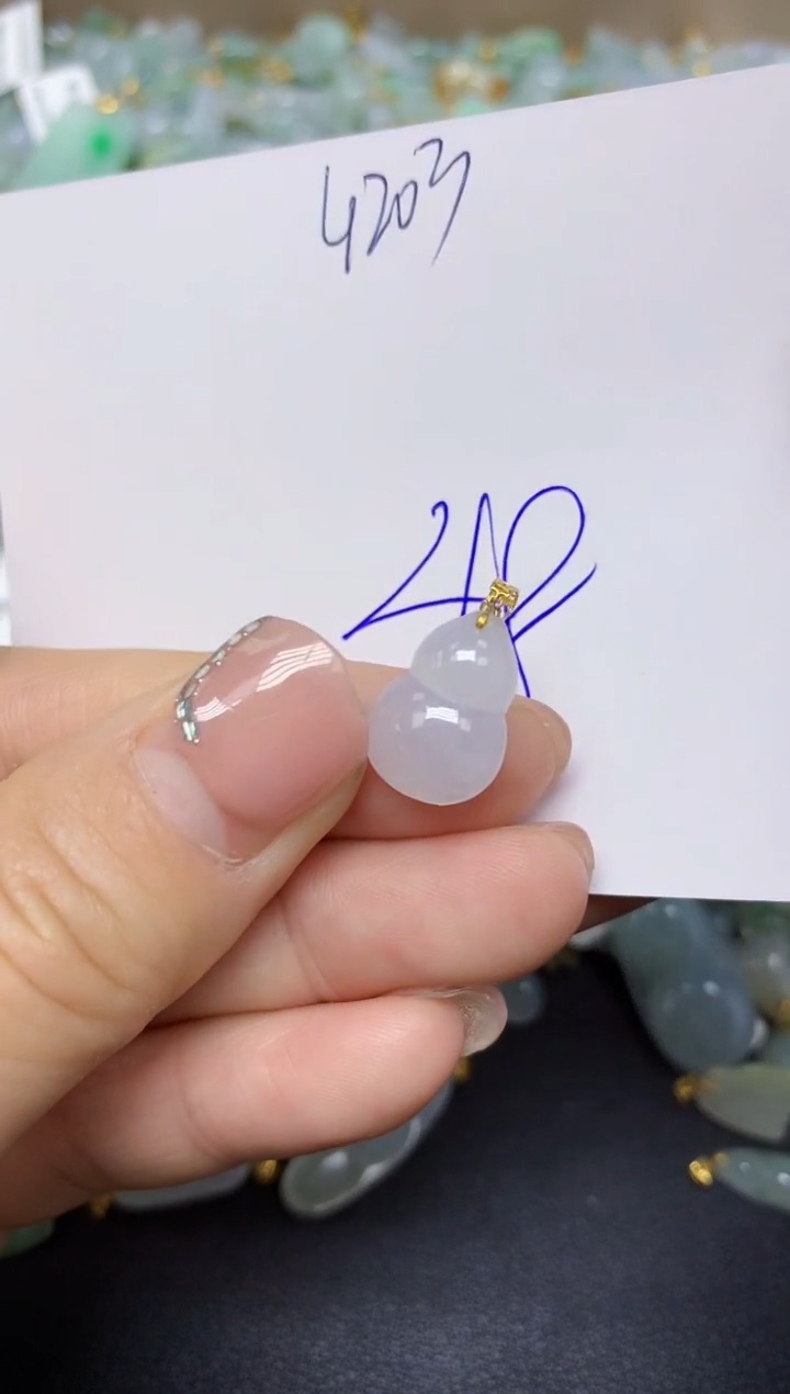 【闪购商品】翡翠挂件18K金镶嵌 天然翡翠A货