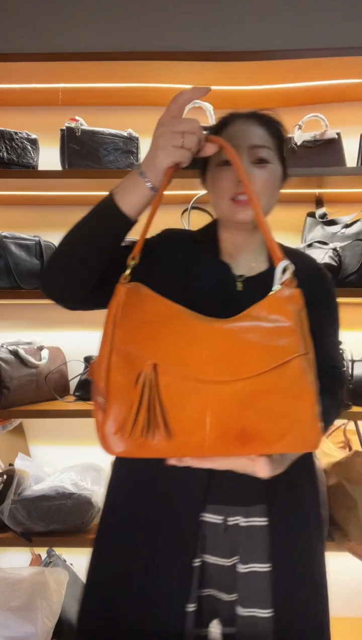 牛皮（革）高端订制时尚百搭女士手提斜跨包