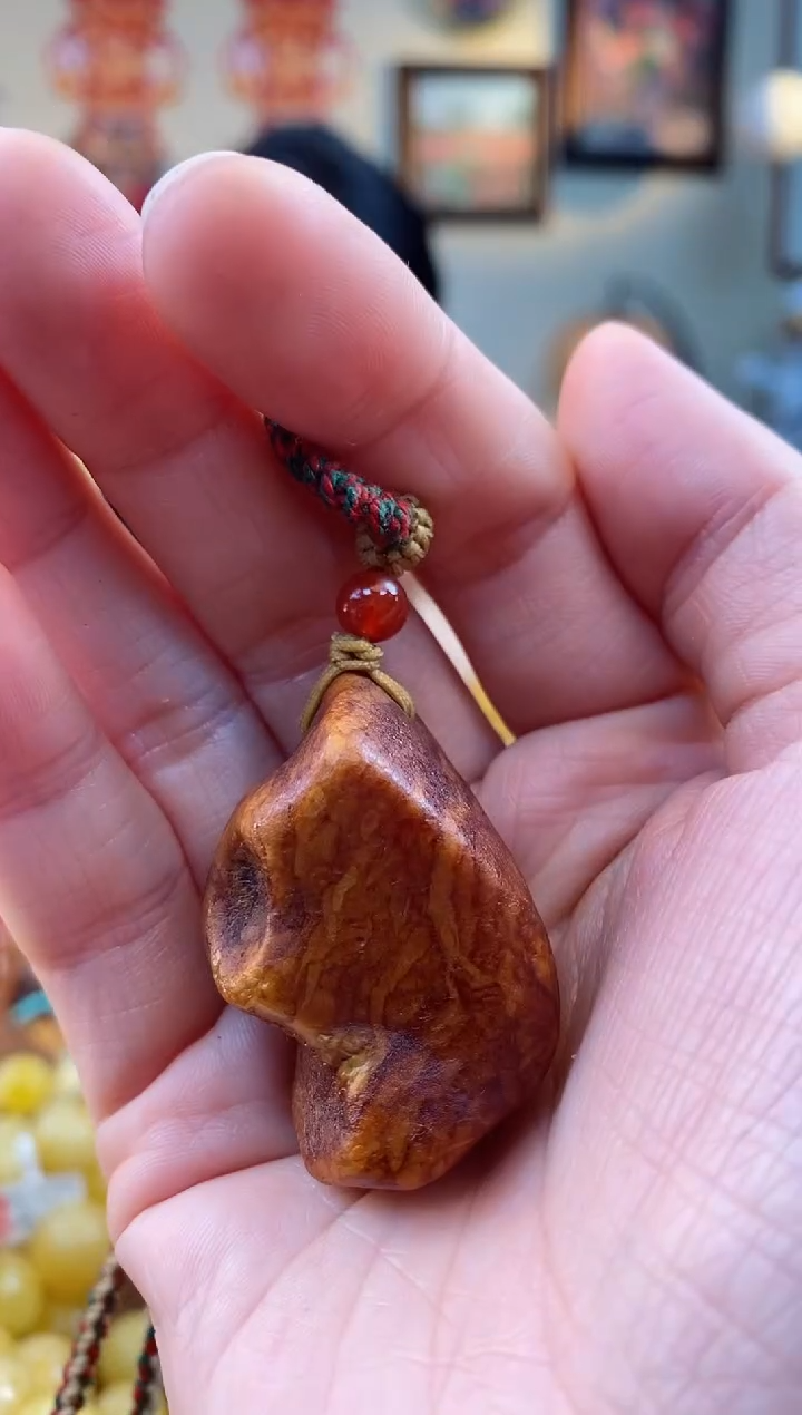 【闪购商品】琥珀颈饰未镶嵌吊坠