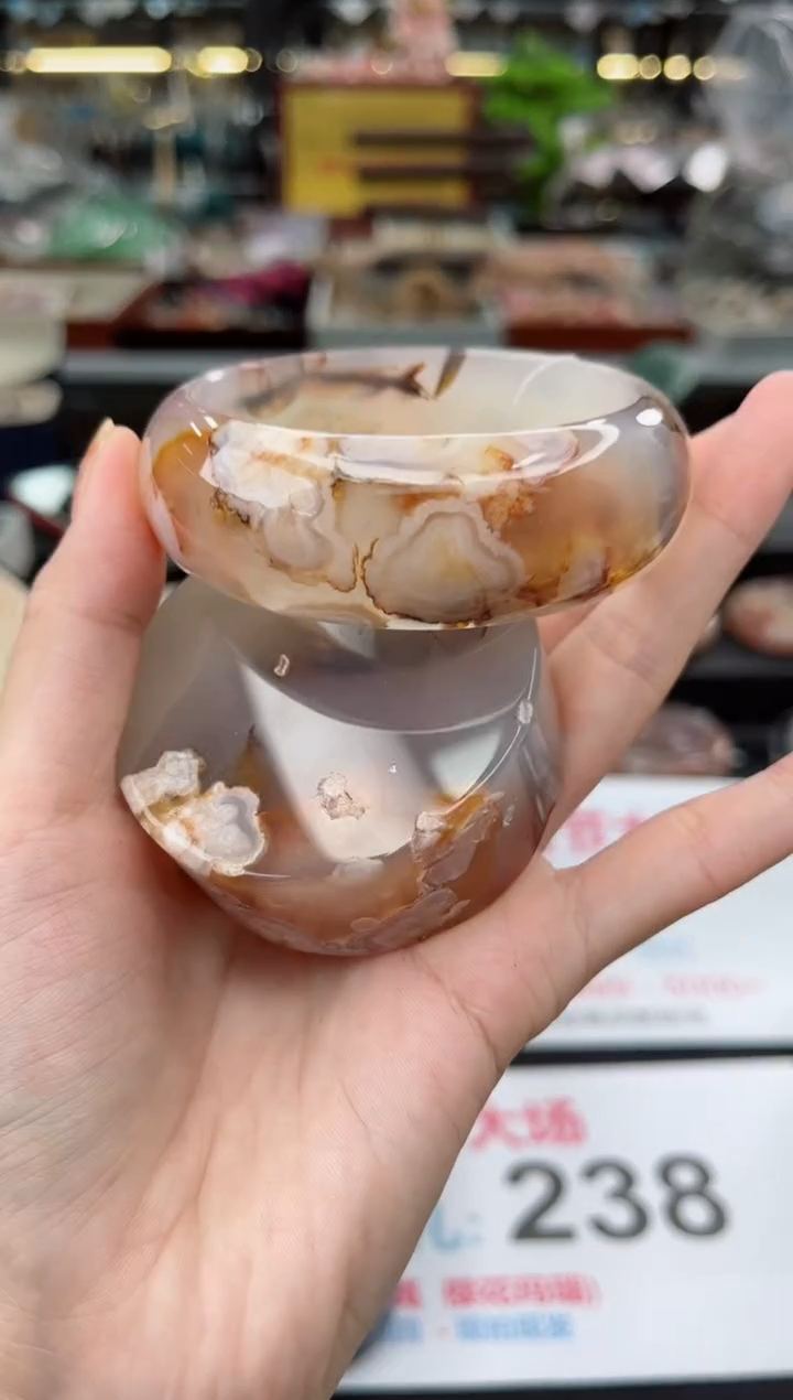 【闪购商品】石英质玉手镯未镶嵌59圈口（赠品镯心）3650363