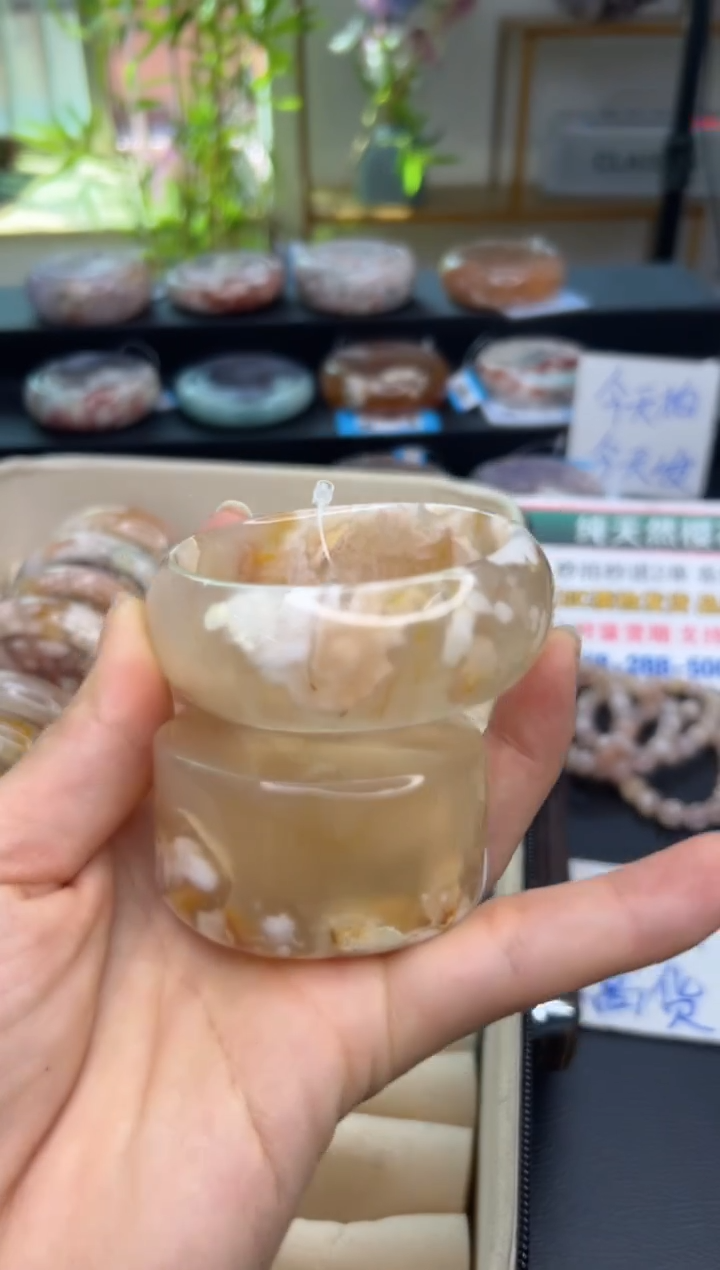 【闪购商品】石英质玉手镯未镶嵌A431(52圈赠送镯心)