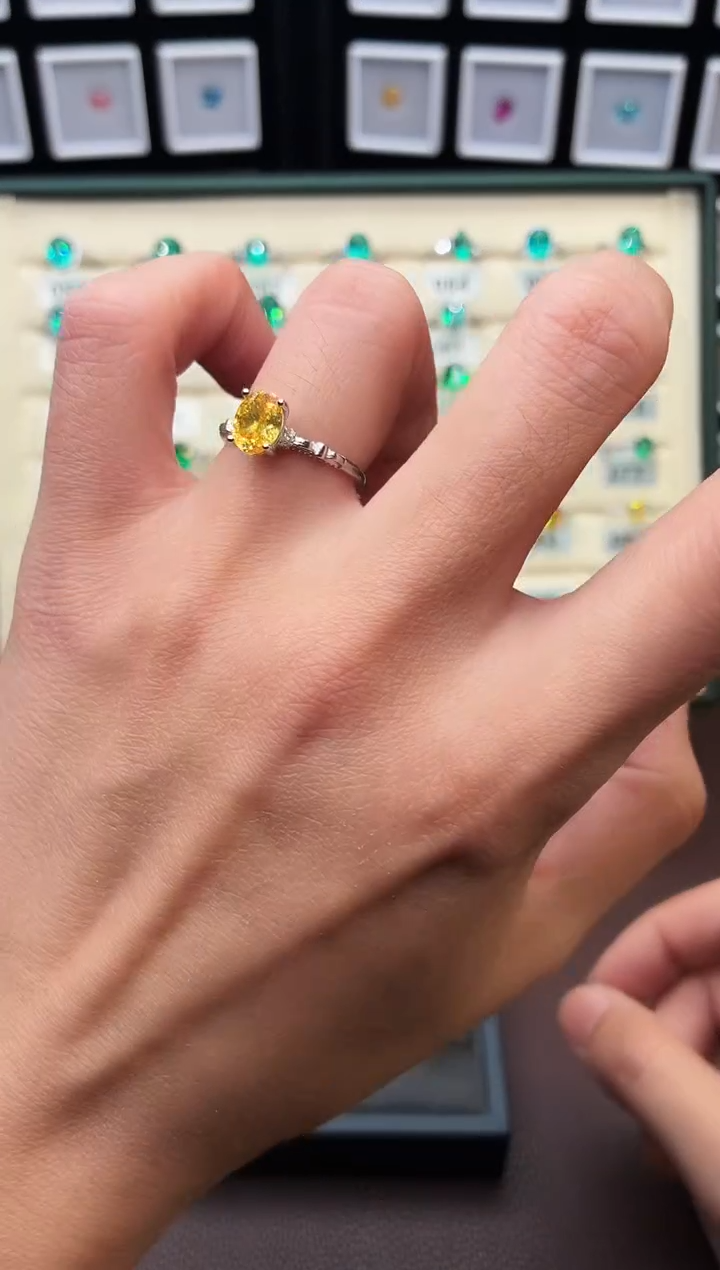 戒指彩色蓝宝石银S925镶嵌1111