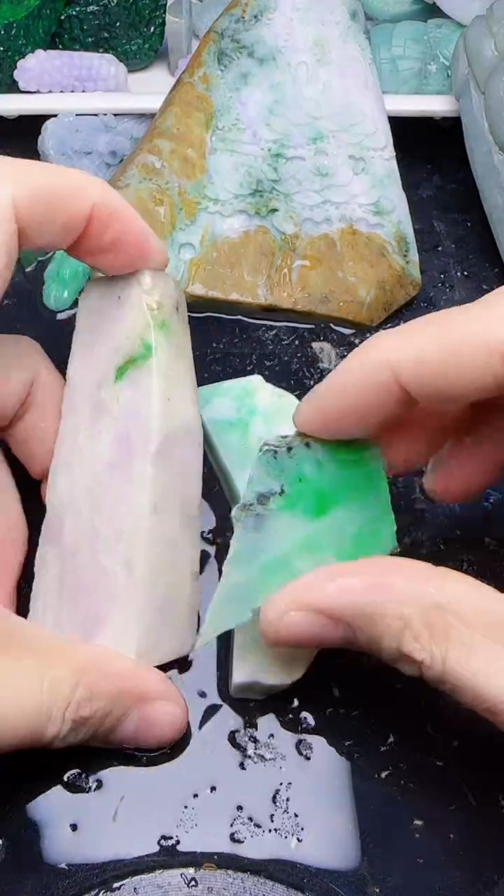 未镶嵌挂件翡翠055