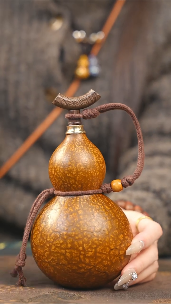 【闪购商品】XH103大漆酒葫芦不包手串及旋转底座