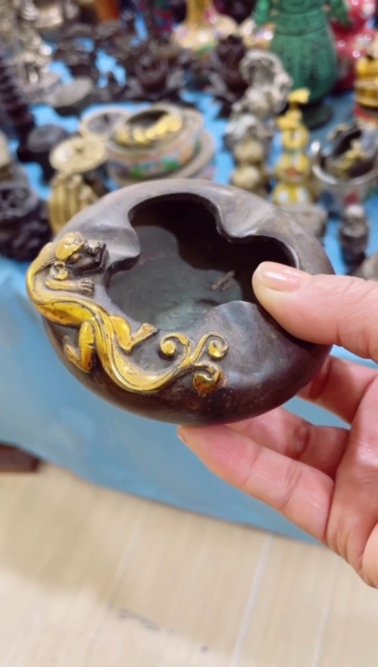 【闪购商品】摆件宫廷影视老旧工艺摆件