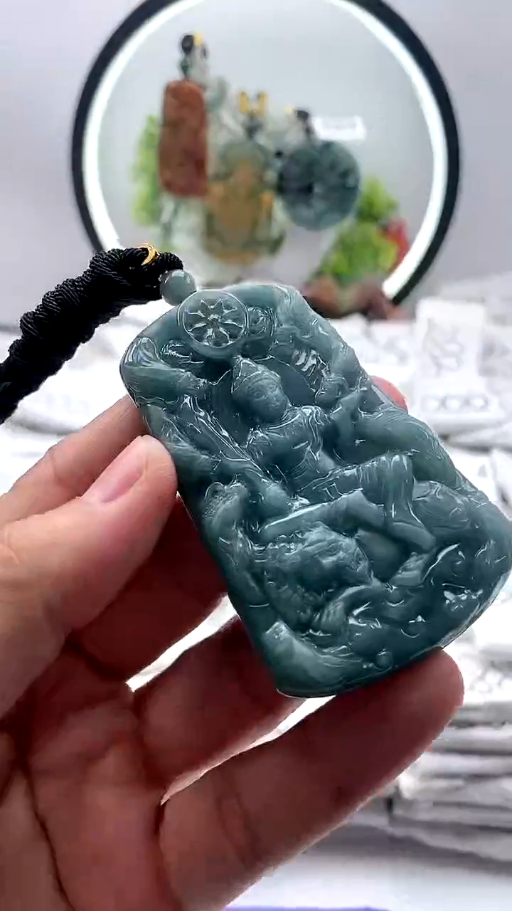 【闪购商品】翡翠颈饰未镶嵌文殊