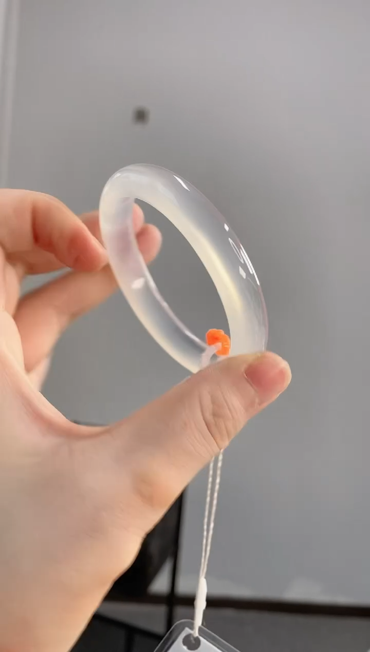 【闪购商品】玛瑙/玉髓手镯未镶嵌52-53圈