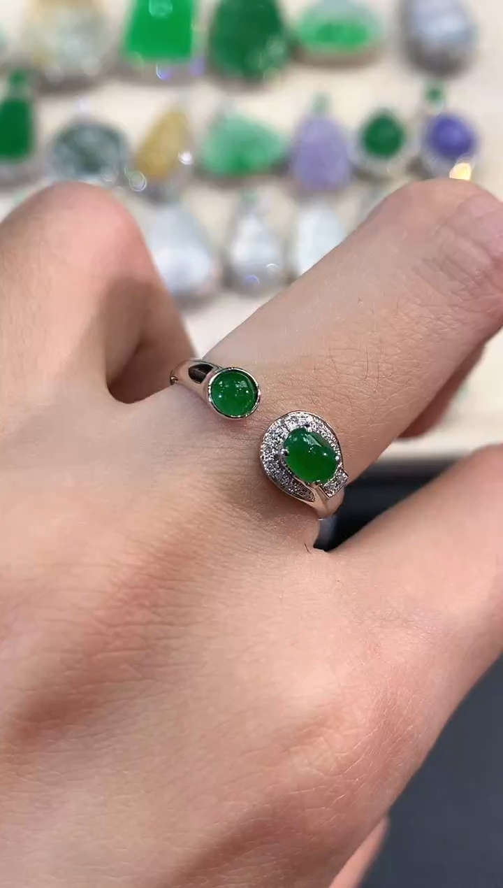 【闪购商品】翡翠戒指18K金镶嵌B46