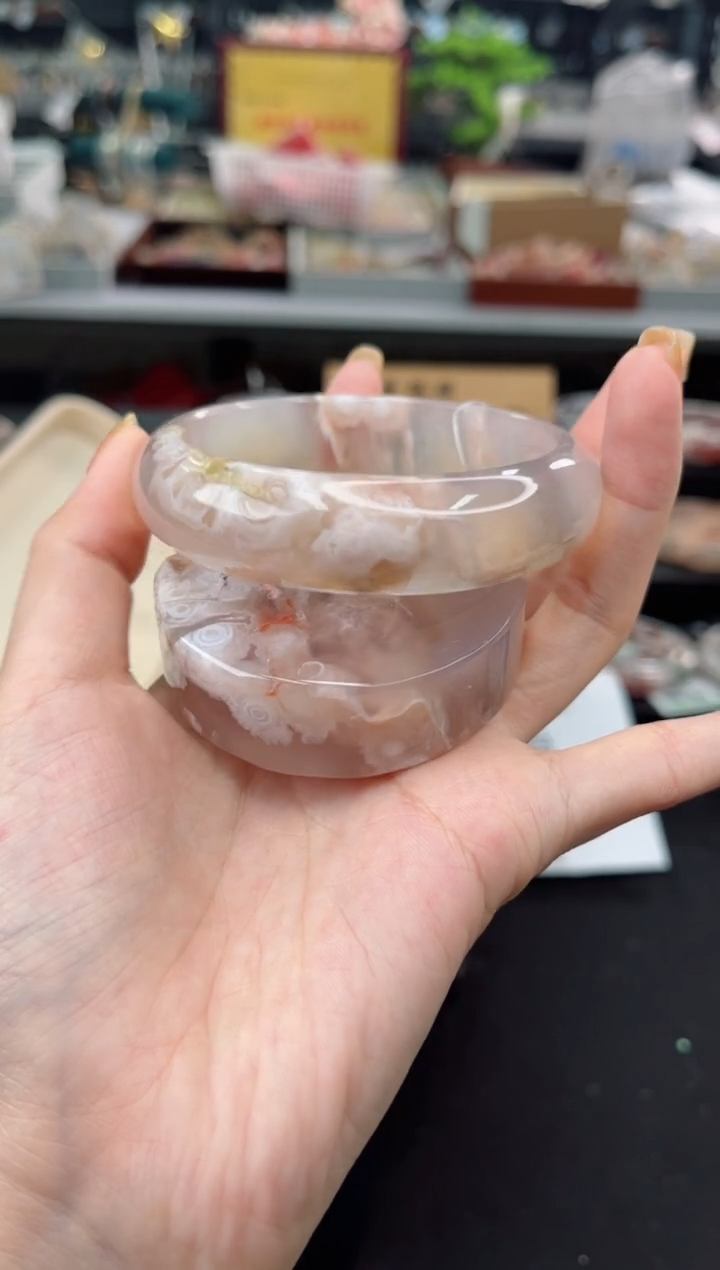 【闪购商品】石英质玉手镯未镶嵌62圈口（赠品镯心）3681388