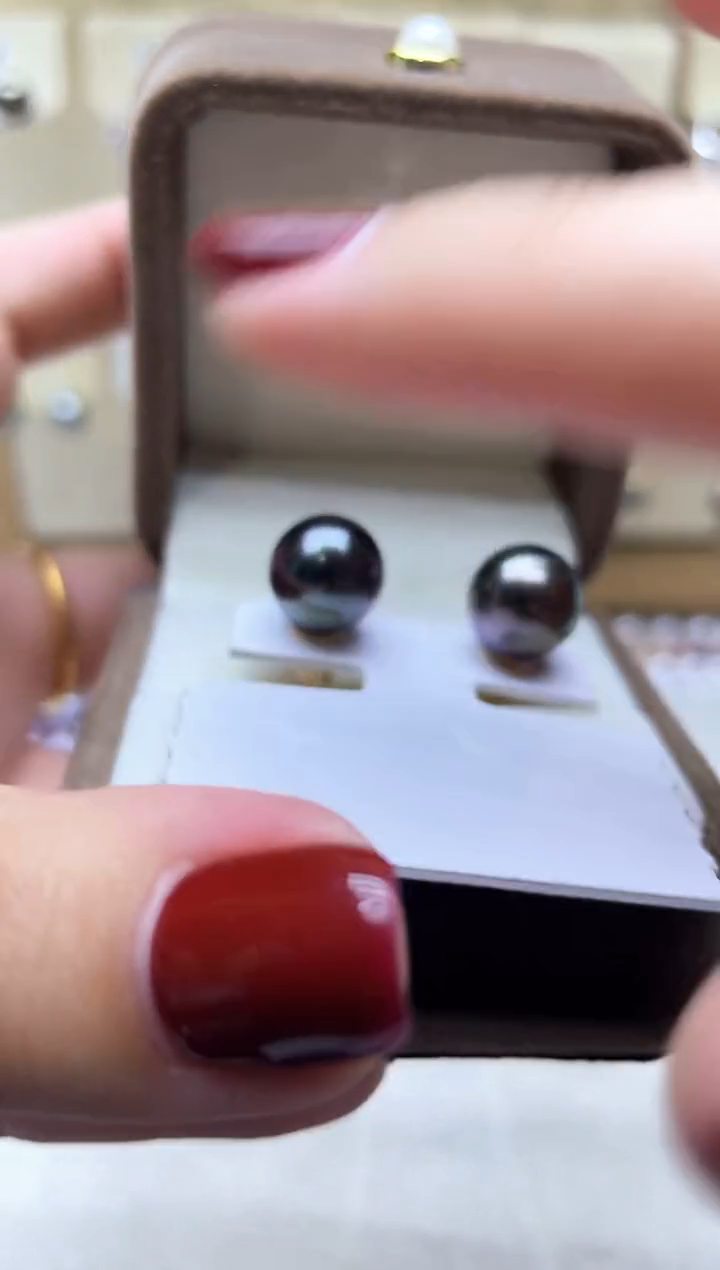 【闪购商品】海水珍珠耳饰18K金镶嵌大溪地耳钉