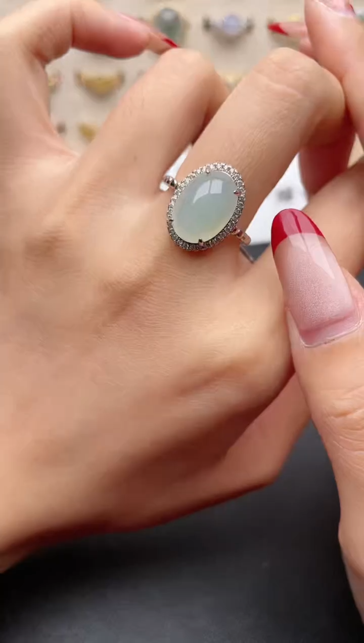 【闪购商品】翡翠戒指银S925镶嵌一物一证一礼盒