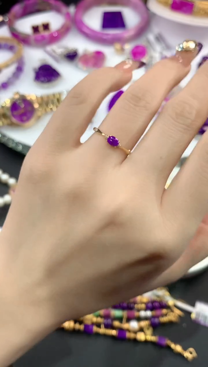 苏纪石（舒俱来）18K金镶嵌.戒指