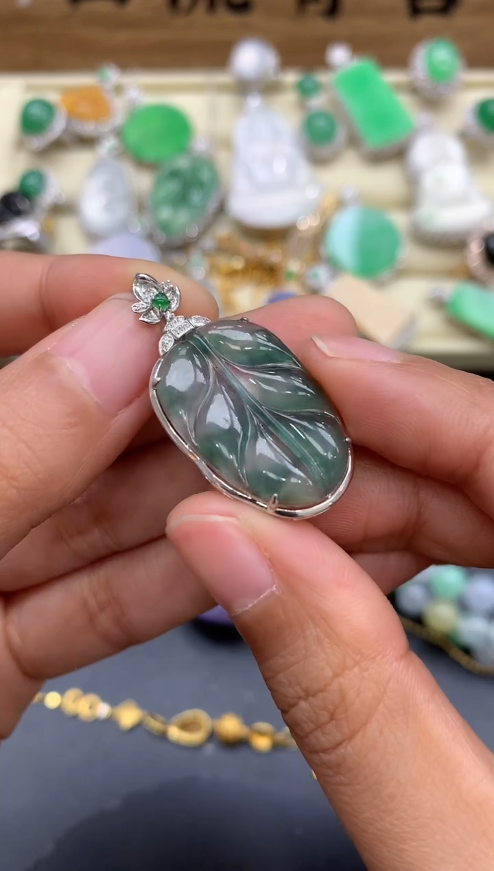 【闪购商品】翡翠颈饰18K金镶嵌535-中国好珍宝