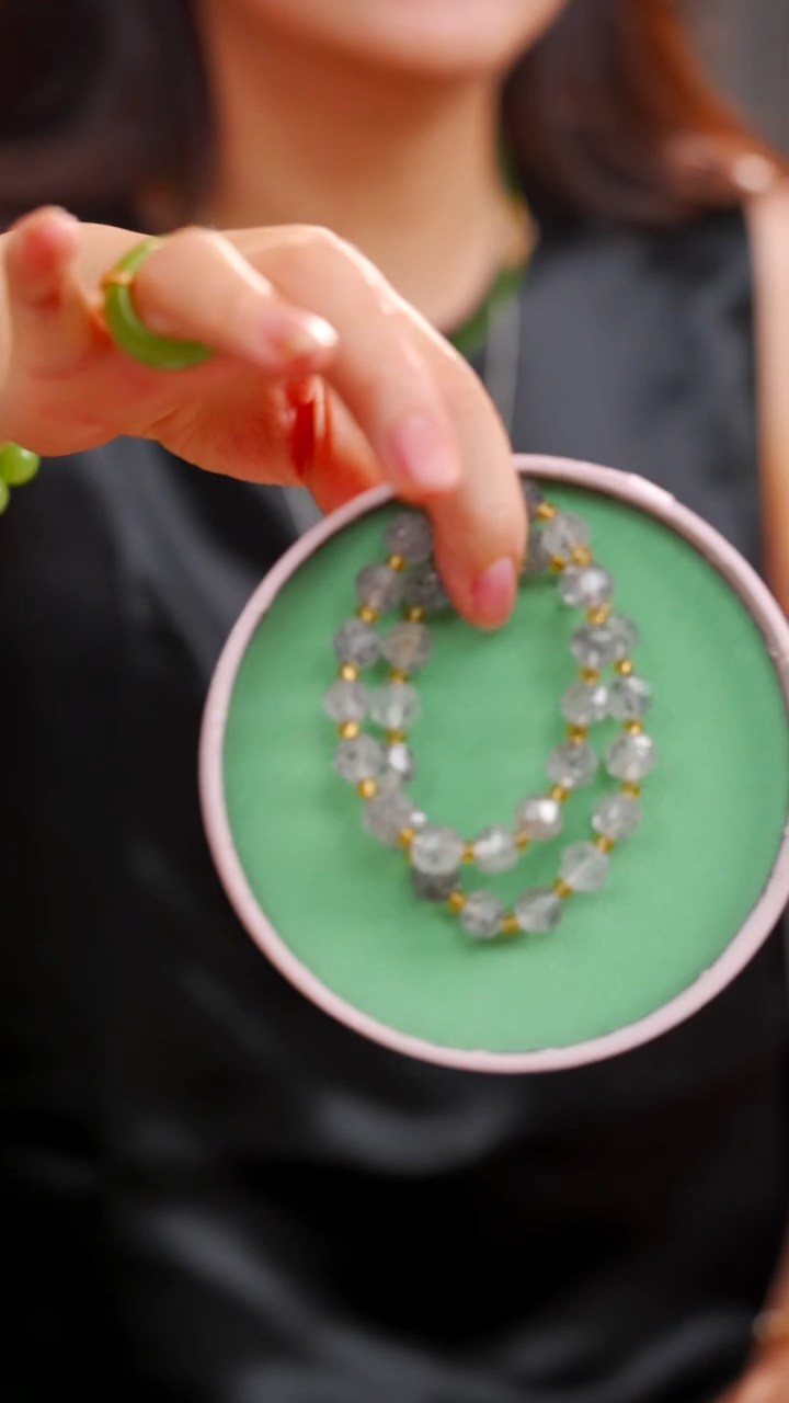 水晶手串未镶嵌水晶手串