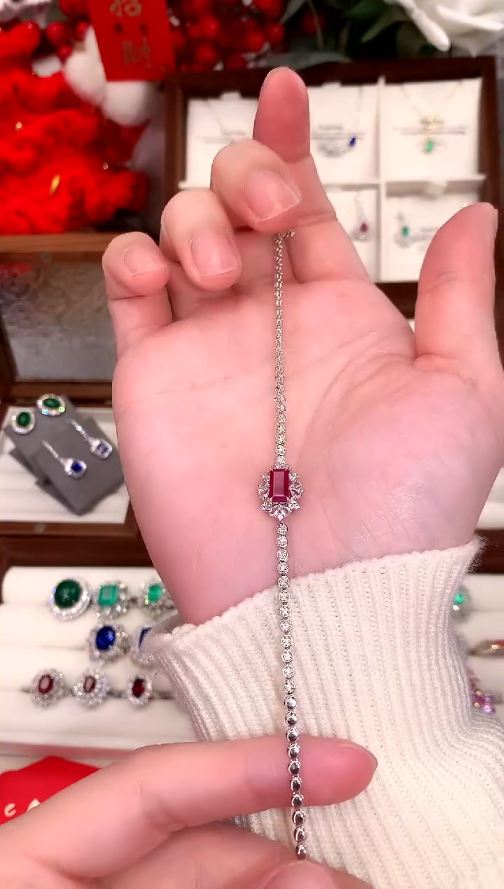 【闪购商品】红宝石手链18K金镶嵌1.5ct/天然宝石/七天无理由