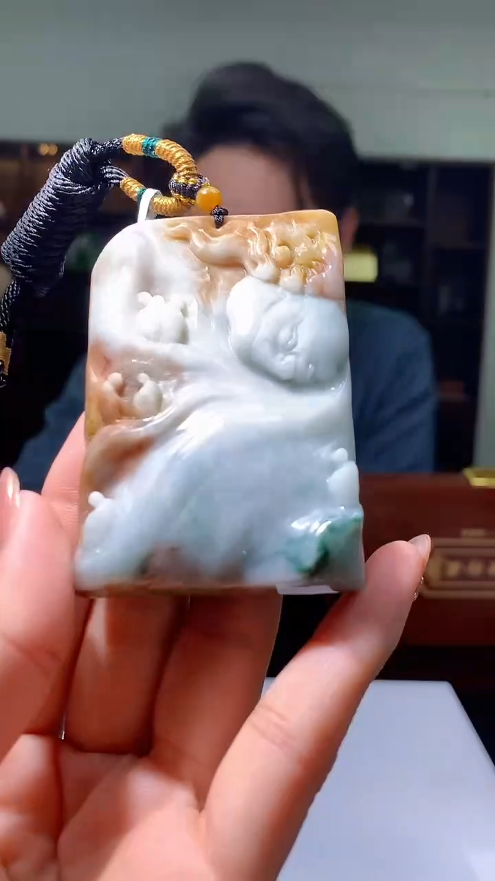 【闪购商品】定制翡翠未镶嵌1051hm-毛货挂件