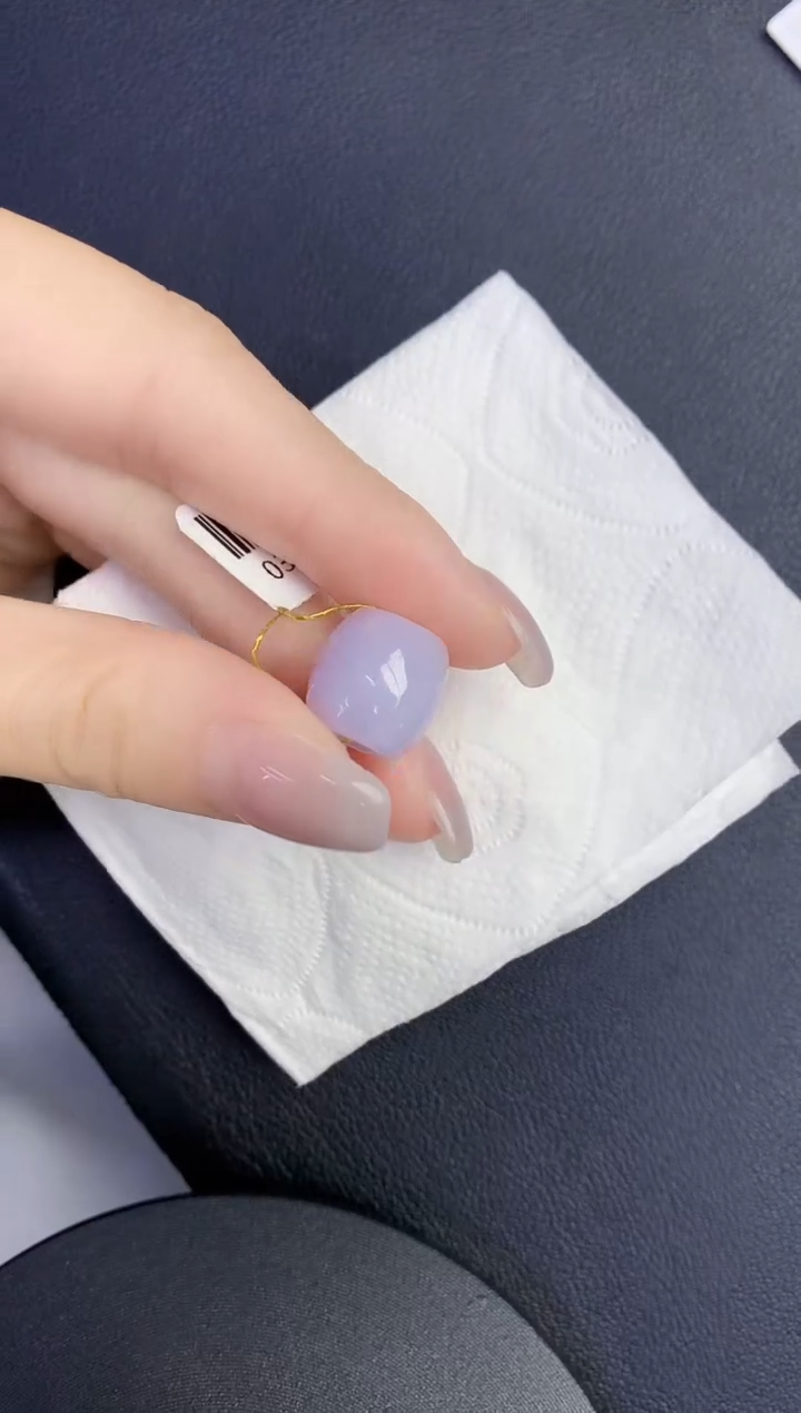 颈饰未镶嵌翡翠缅甸天然翡翠A货