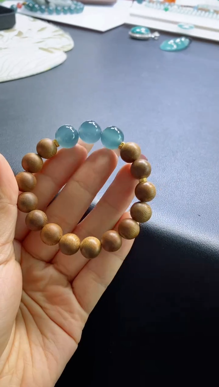 颈饰未镶嵌翡翠0265951030（298*3颗）卡12左右