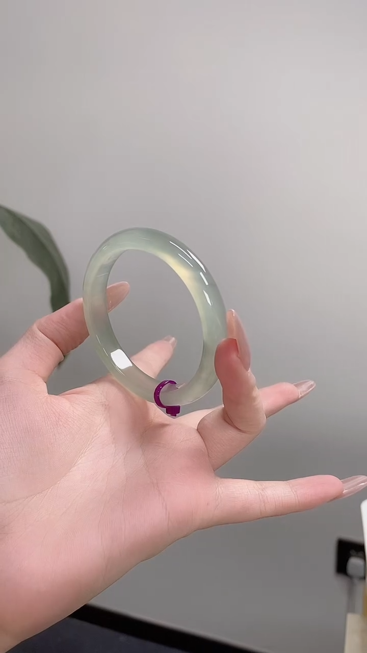 手镯玛瑙/玉髓未镶嵌55正圈