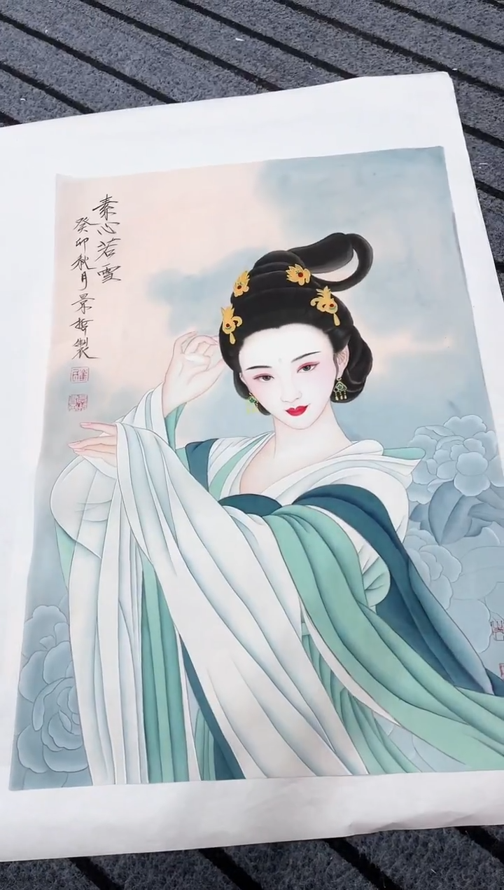 精品国画人物作品绢布