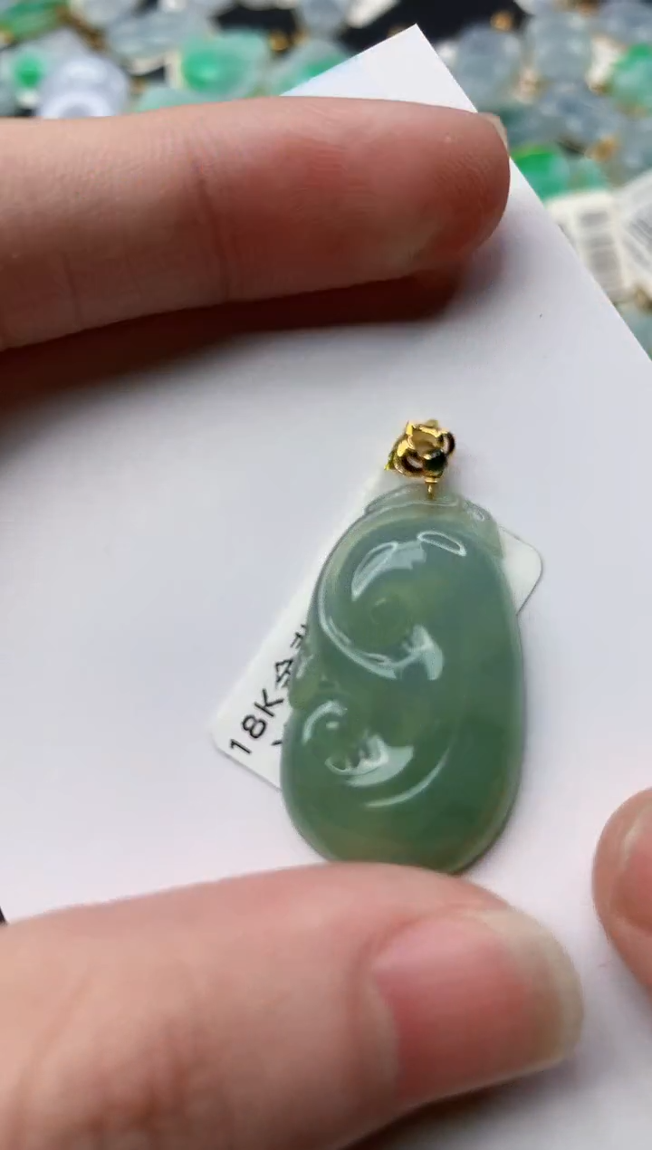 【闪购商品】翡翠颈饰18K金镶嵌85........