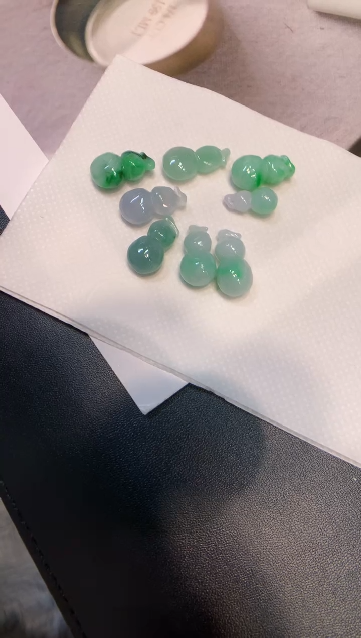 颈饰未镶嵌翡翠葫芦 多样性发一件