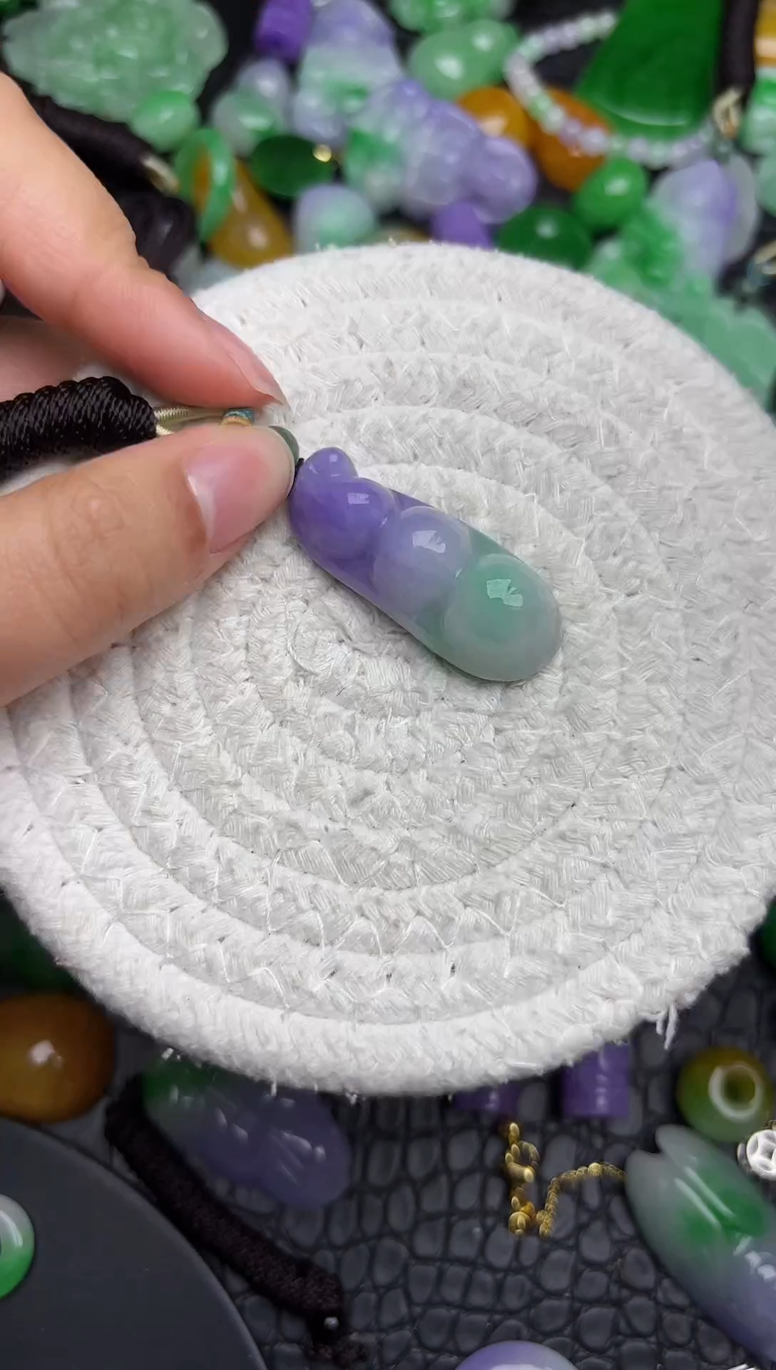 颈饰未镶嵌翡翠缅甸翡翠吊坠