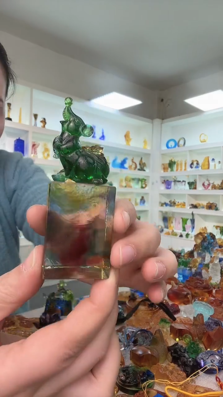手工艺品琉璃鼠鼠