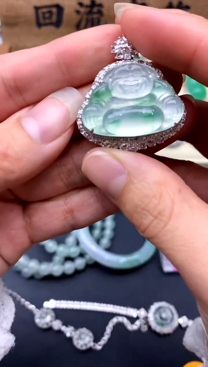 【闪购商品】翡翠颈饰18K金镶嵌392-中国好珍宝