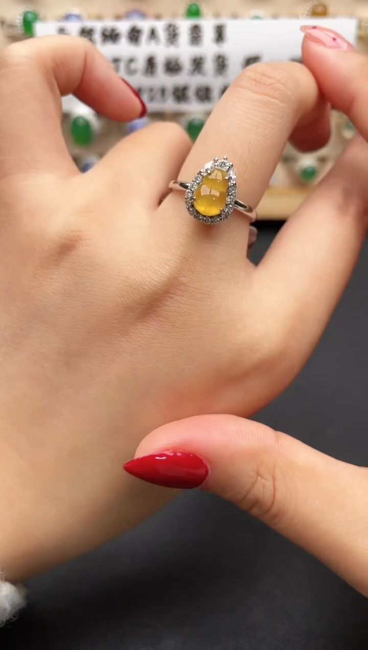 银S925镶嵌戒指翡翠一物一证一礼盒