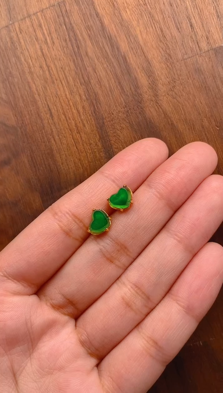 【闪购商品】翡翠耳饰银S925镶嵌爱心耳钉