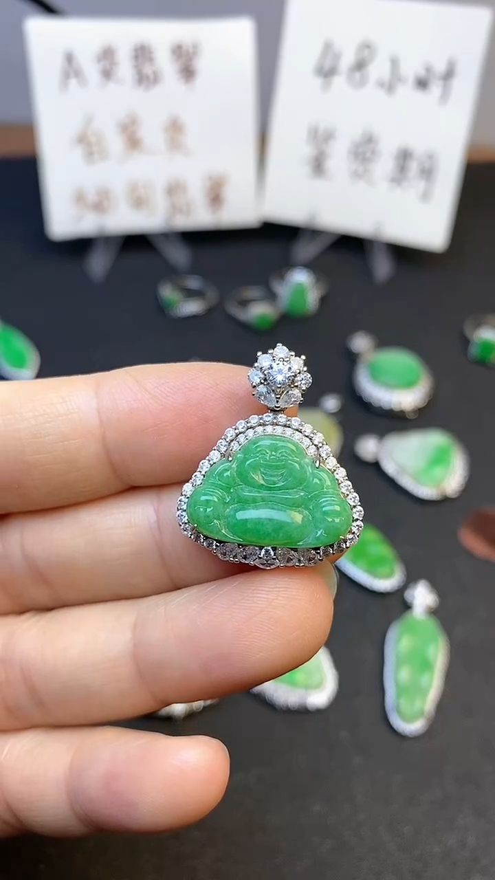 【闪购商品】翡翠吊坠(不含链)银S925镶嵌翡翠佛公吊坠