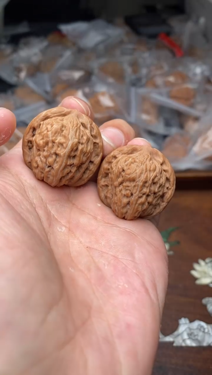 【闪购商品】文玩核桃把件A133号31尺四座楼