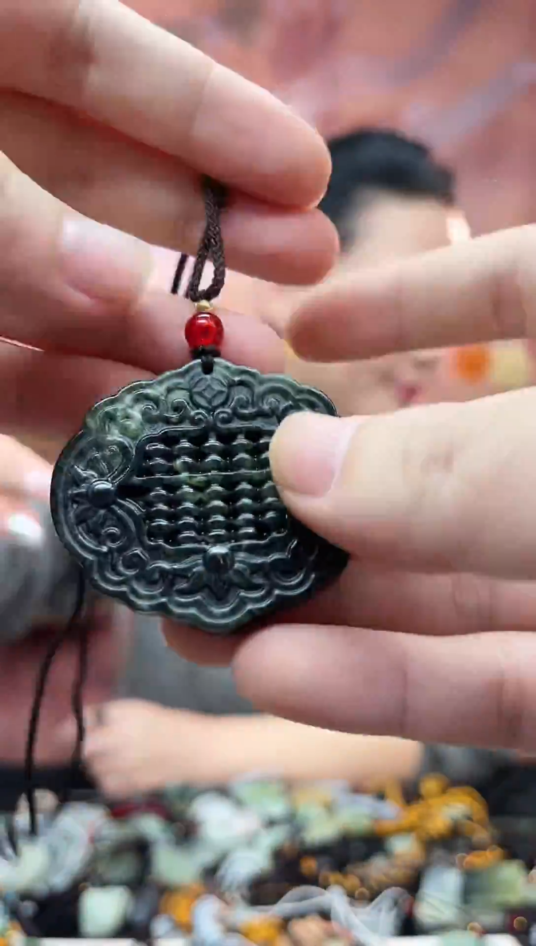 未镶嵌岫玉吊坠·