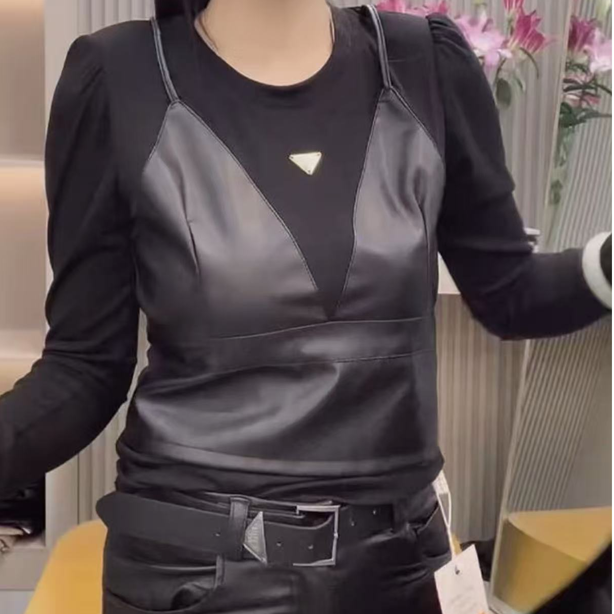 常规长袖修身型杂志风T恤假两件百搭女士6185