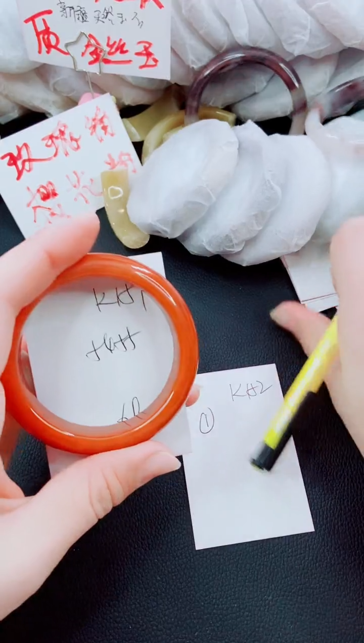 【闪购商品】石英质玉手镯未镶嵌K151-54/55